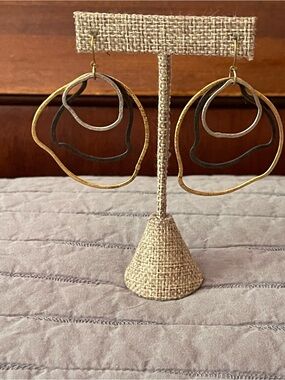 Gold Black and Silver Mixed-Metal Women’s Hoop Earrings